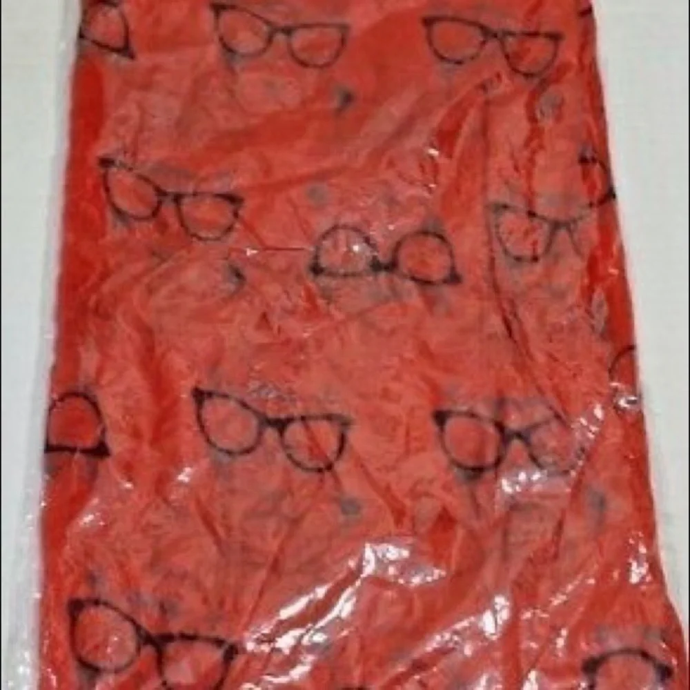 ☄Intellectual Kitty Infinity Scarf-Red